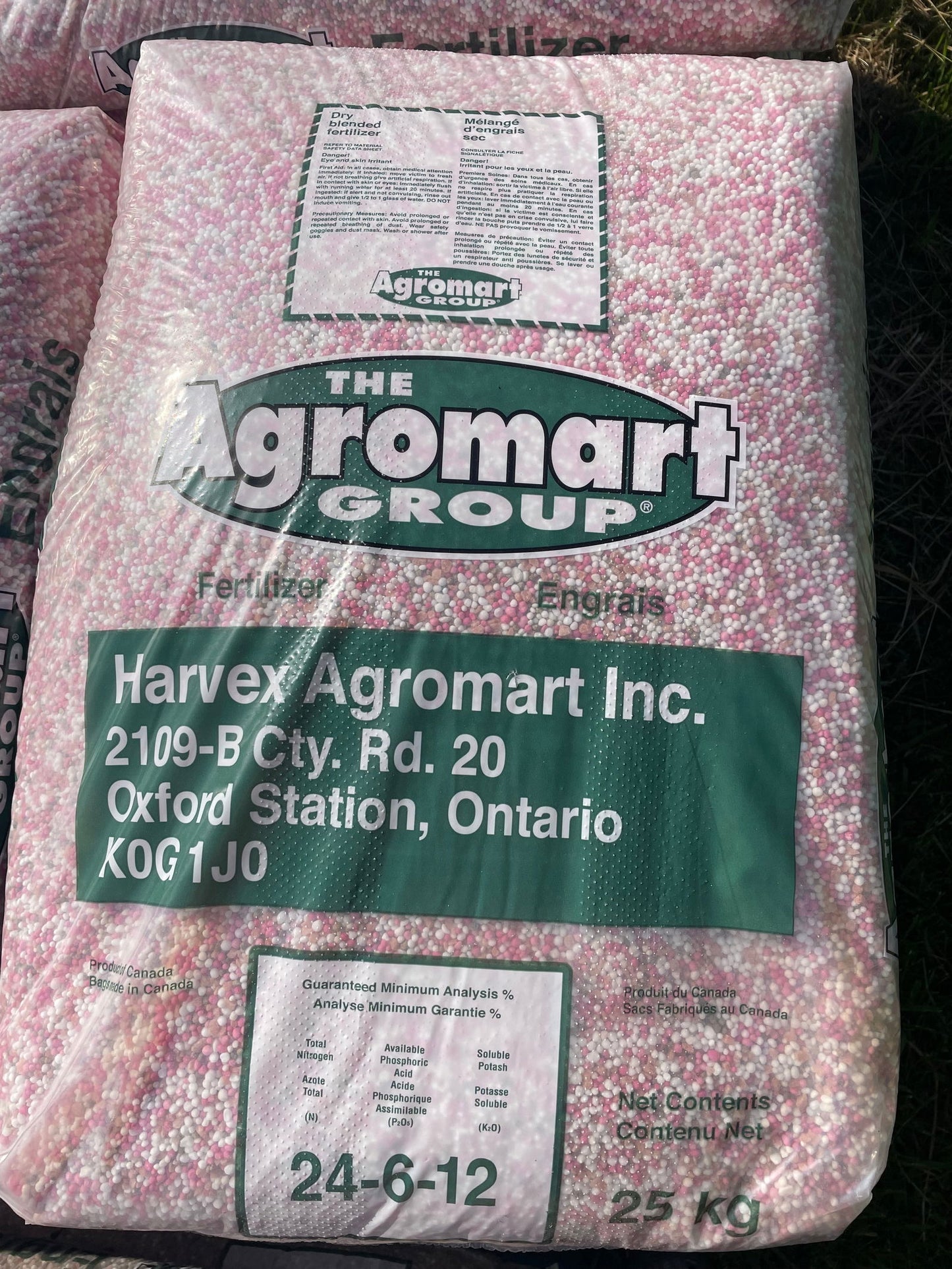 24-6-12 Lawn Fertilizer with 50% Slow-Release Nitrogen - Cleary Feed & Seed