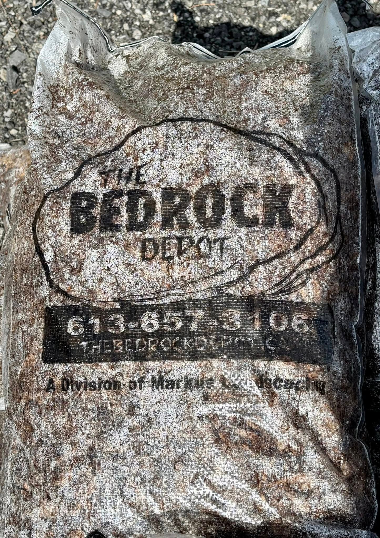 Locally-Made Cedar Mulch